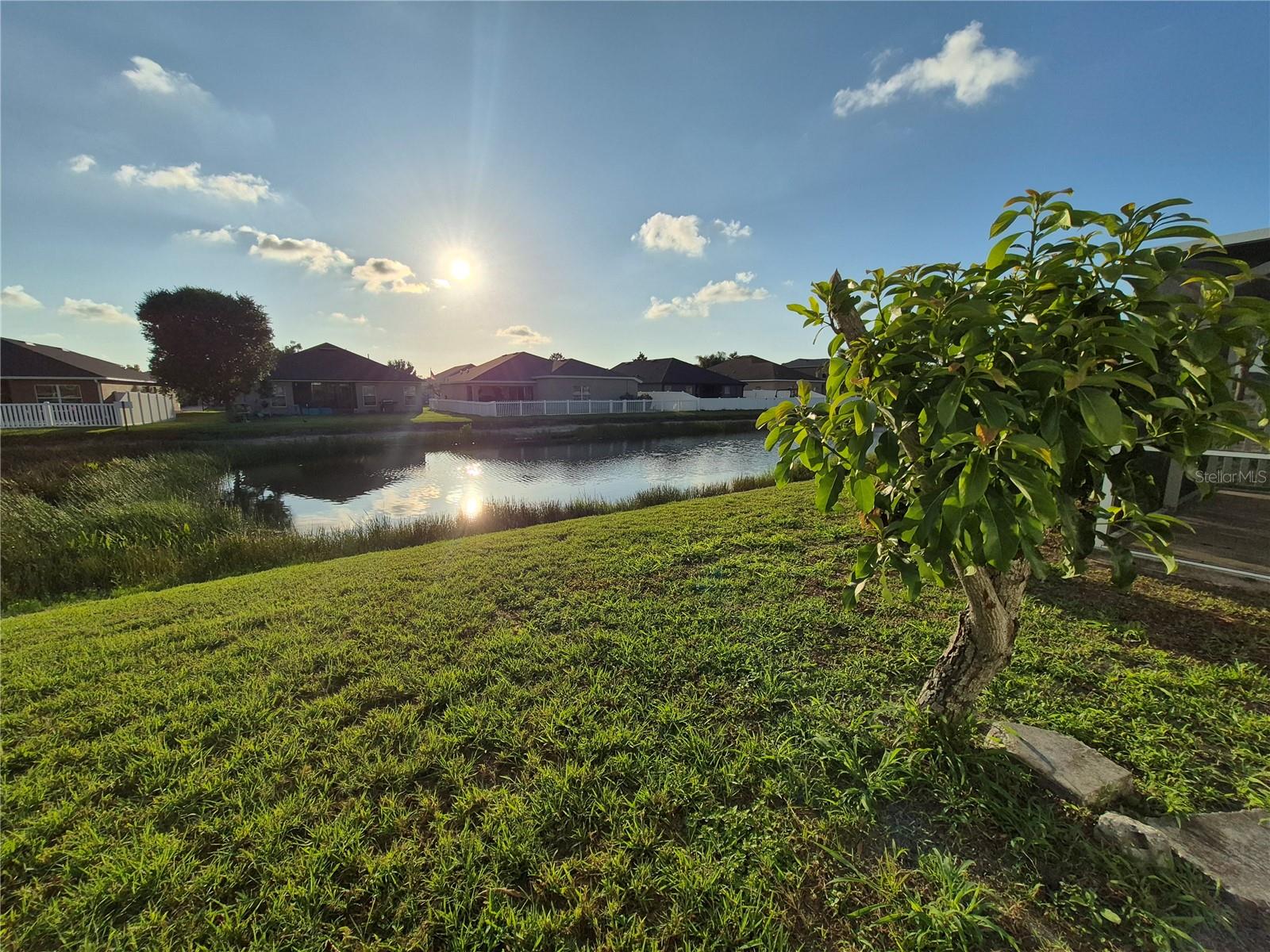 OAK CREEK PH 1 - Residential Lease
