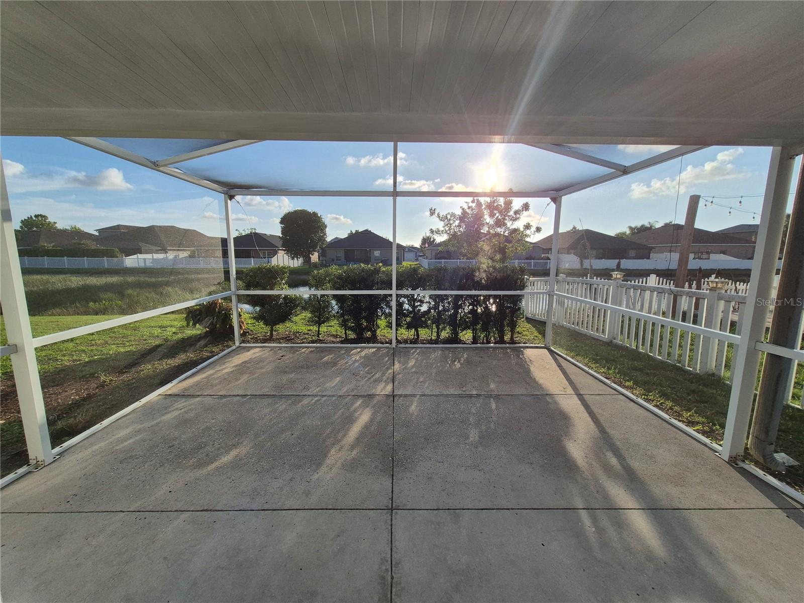 OAK CREEK PH 1 - Residential Lease