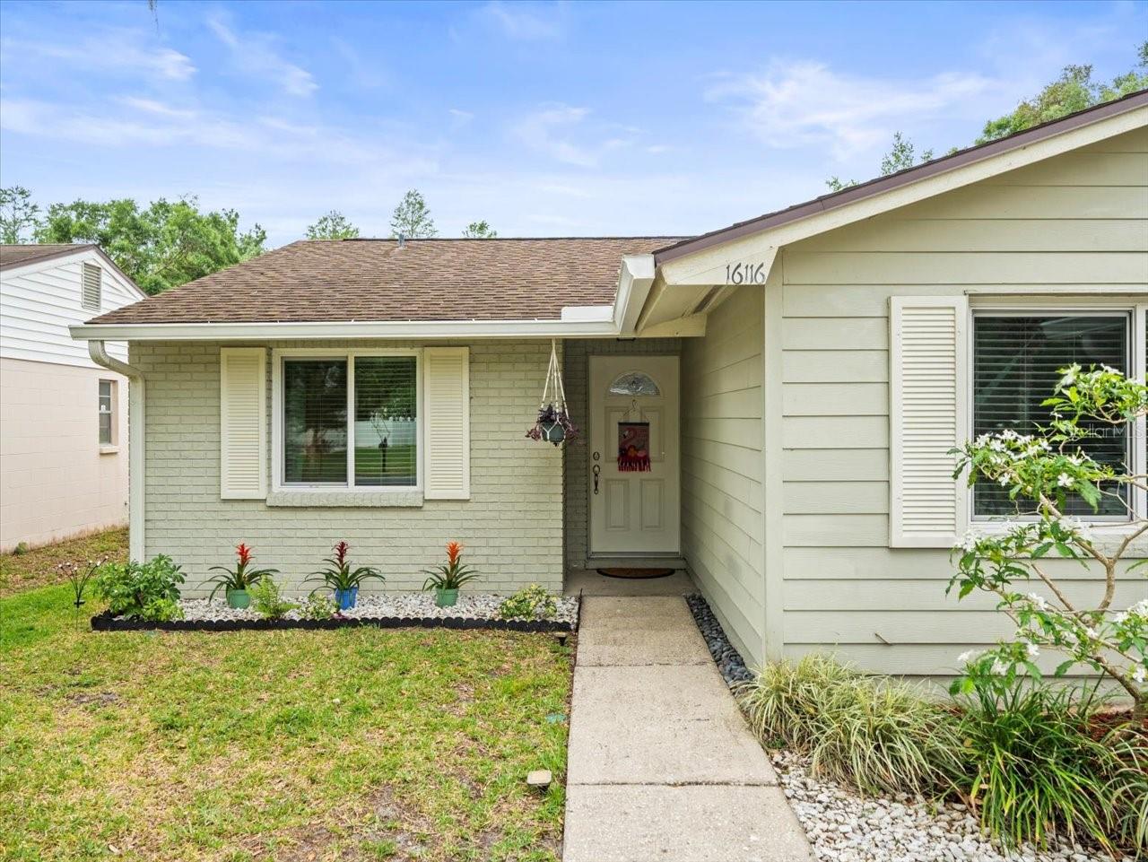 16116 MANORWOOD CIRCLE