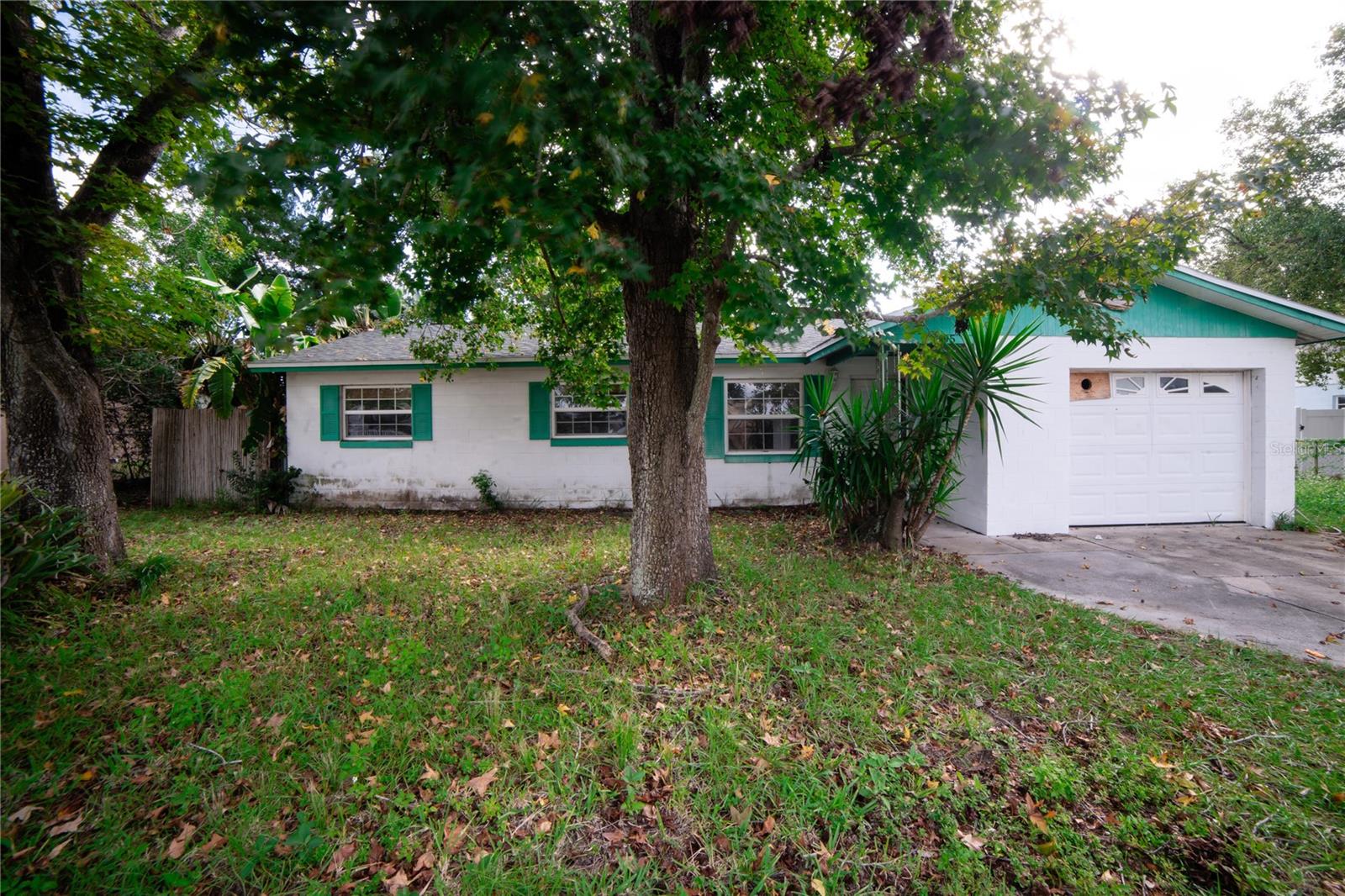 1605 BRADFORD ROAD