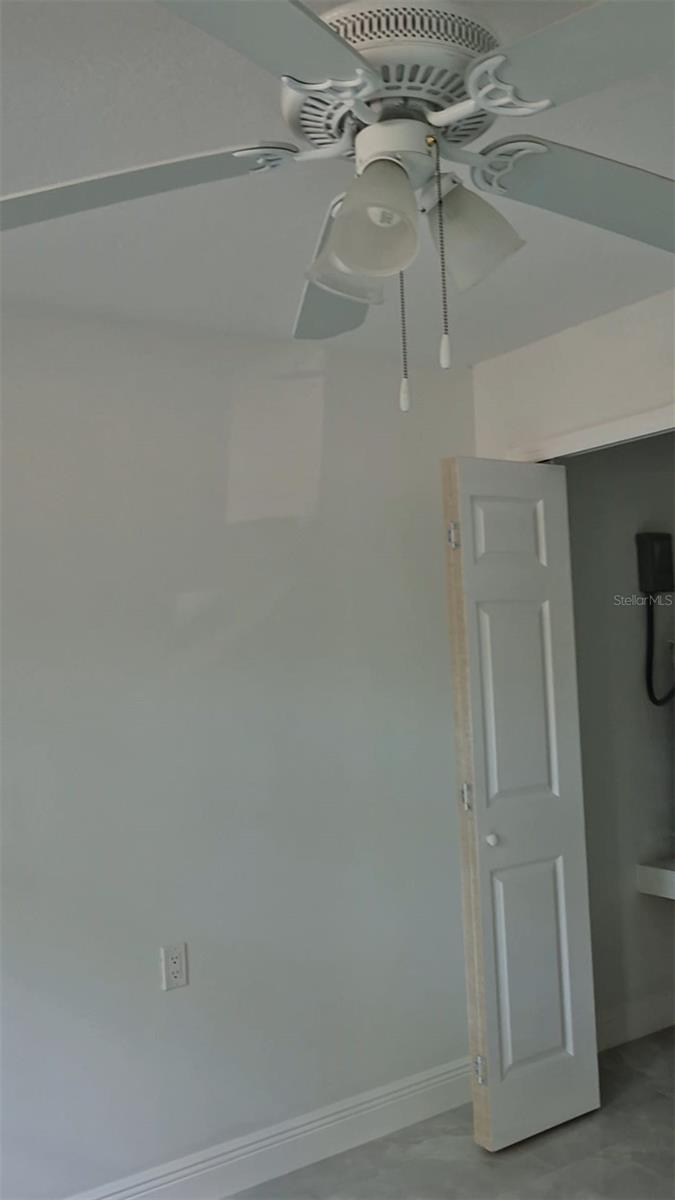 GULF COAST ESTATES - Residential Lease