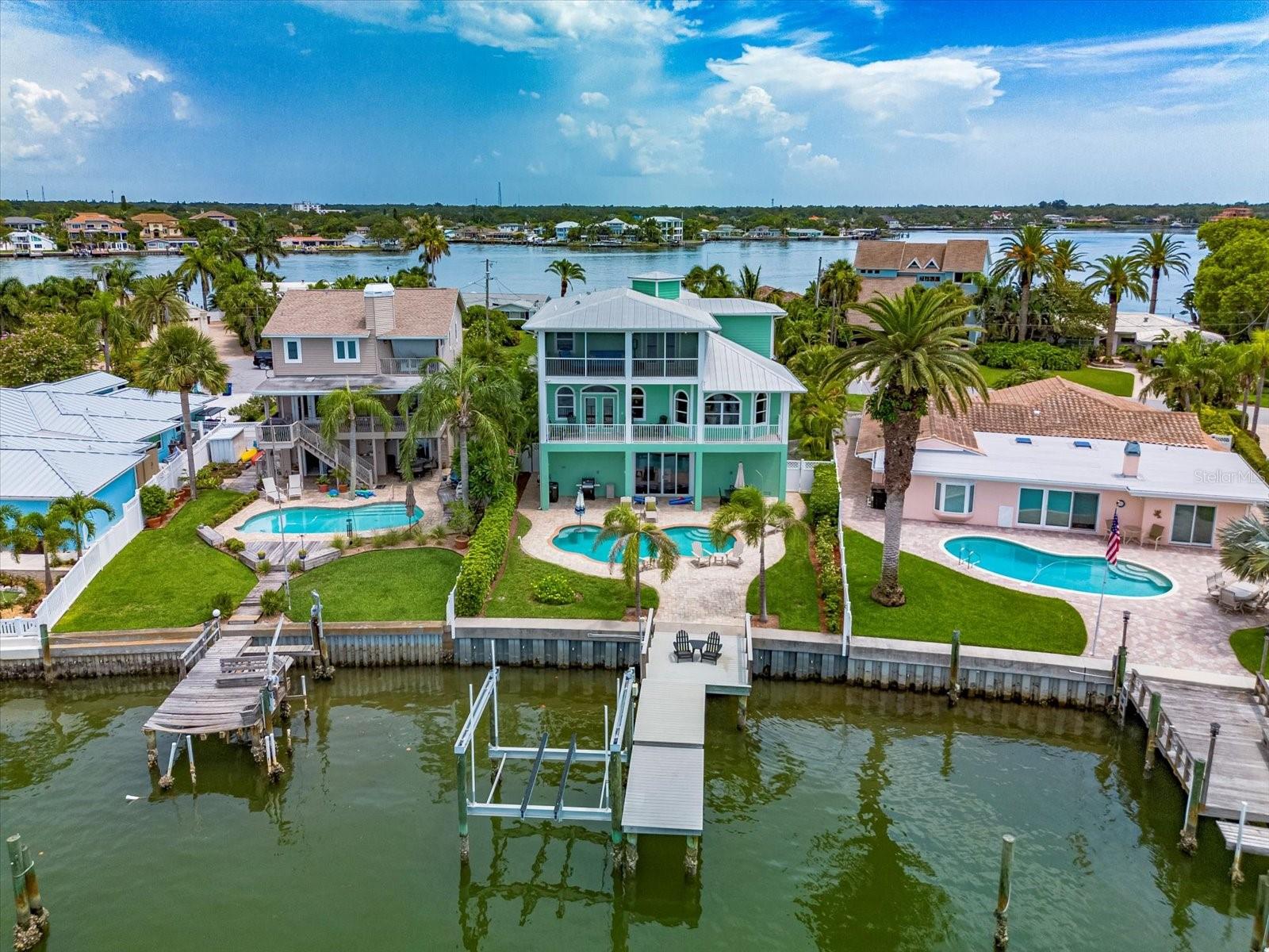 478 S HARBOR DRIVE