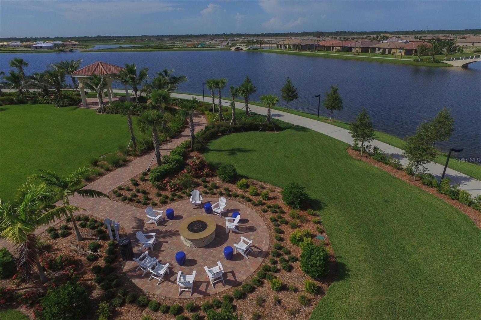 ISLANDWALK AT THE WEST VILLAGE - Residential