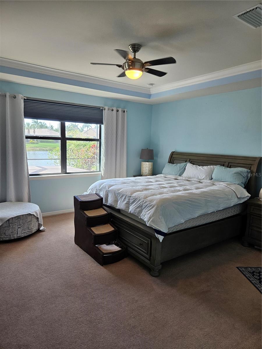 ISLANDWALK AT THE WEST VILLAGE - Residential