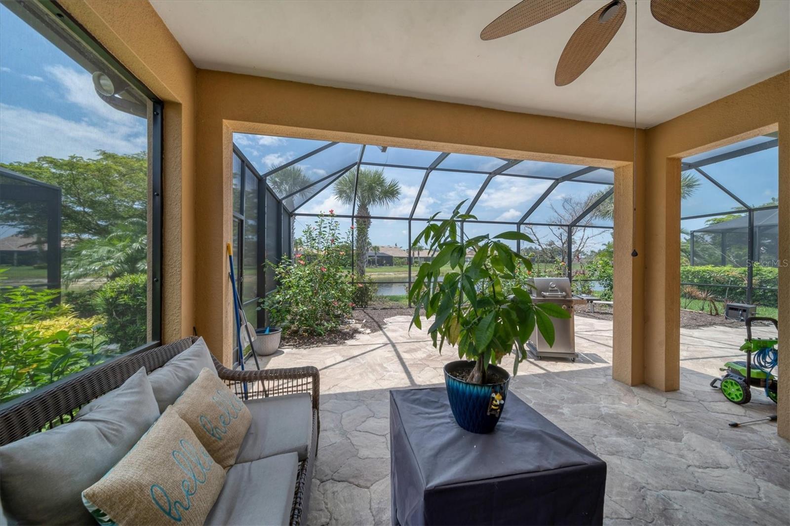 ISLANDWALK AT THE WEST VILLAGE - Residential