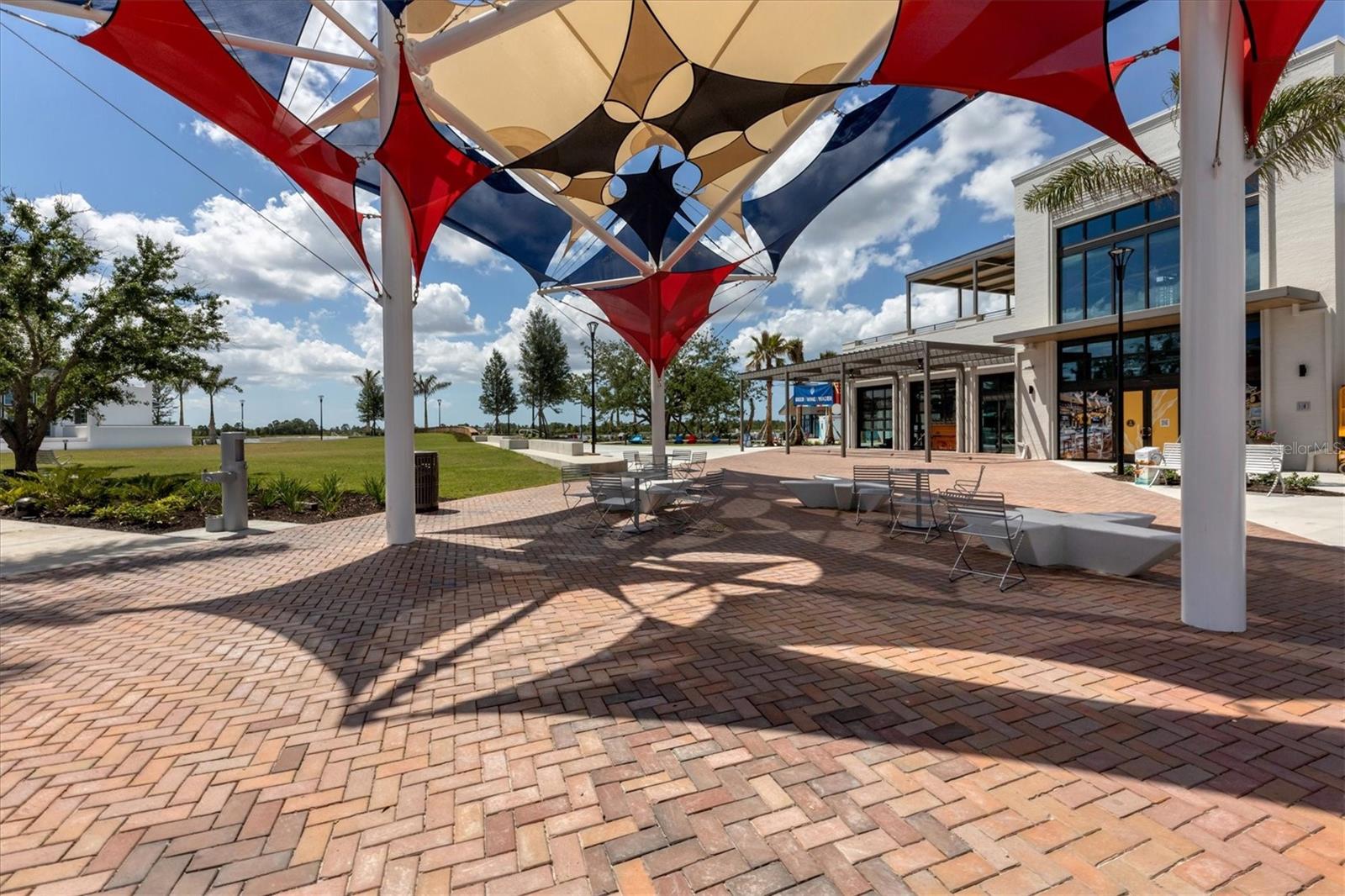 ISLANDWALK AT THE WEST VILLAGE - Residential