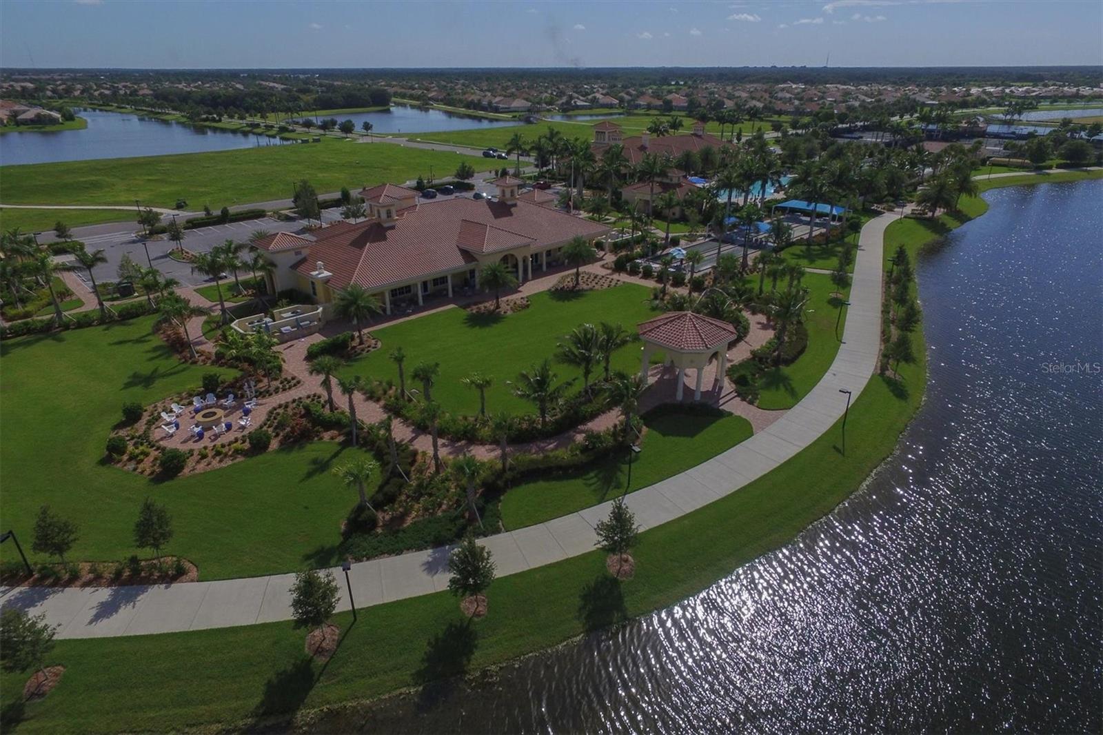 ISLANDWALK AT THE WEST VILLAGE - Residential