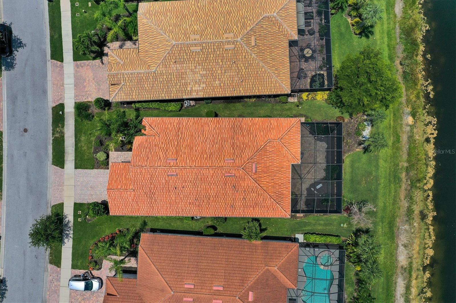 ISLANDWALK AT THE WEST VILLAGE - Residential