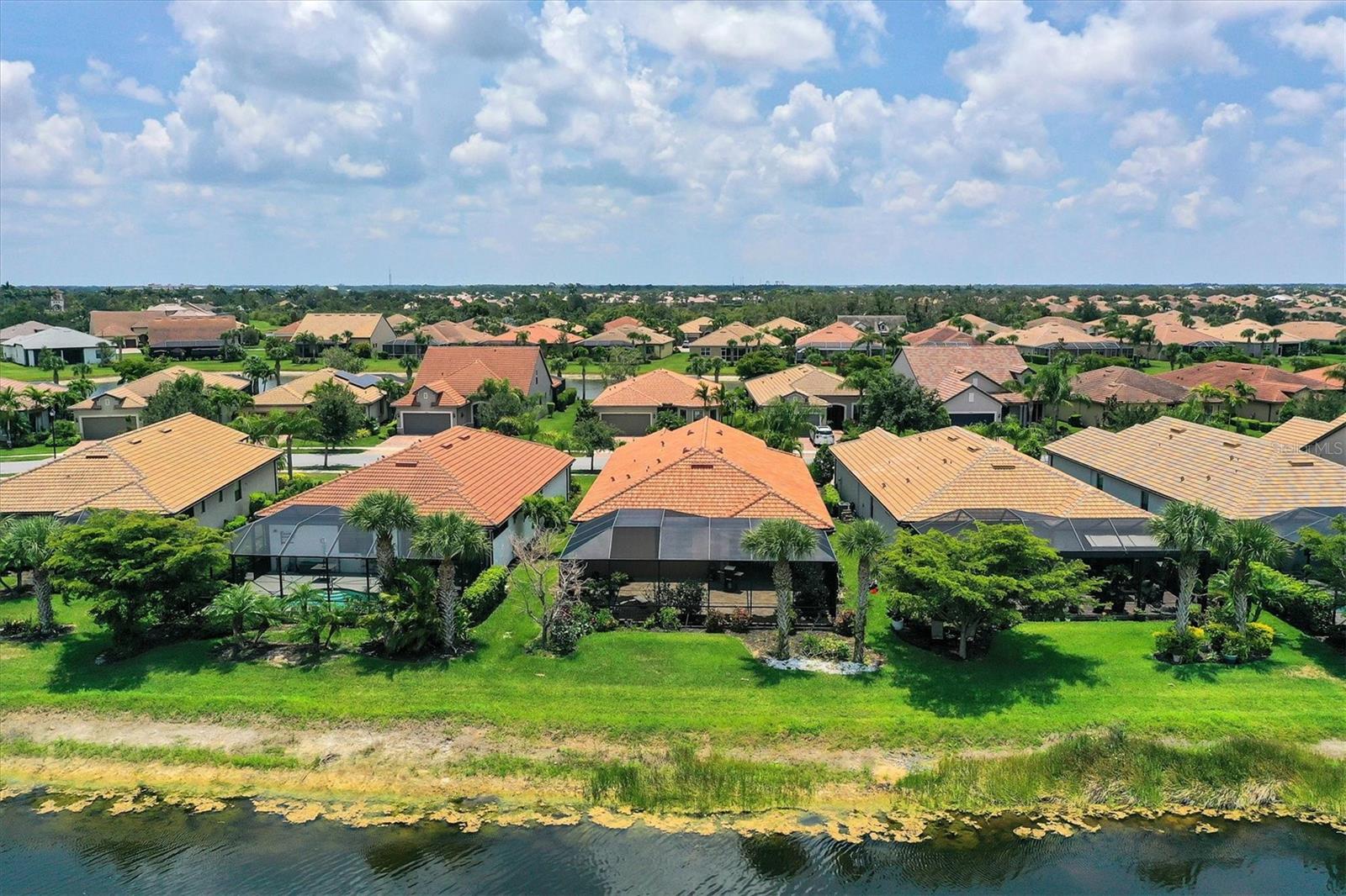 ISLANDWALK AT THE WEST VILLAGE - Residential