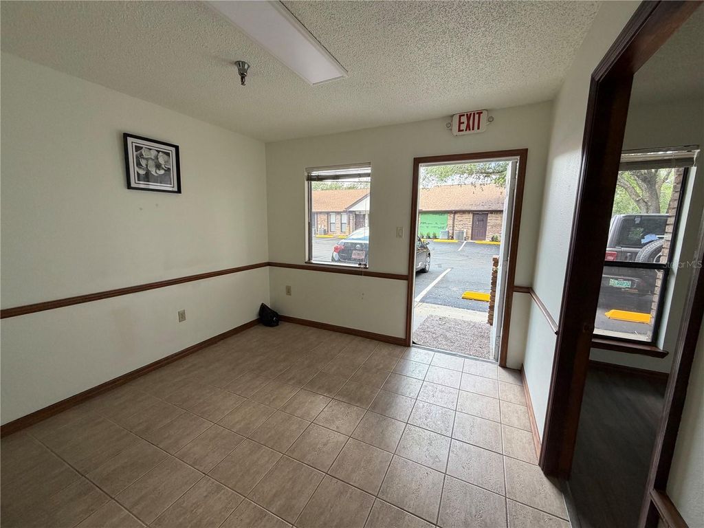 Photo of 409 Montgomery Road #105, Altamonte Springs, FL 32714 (MLS # O6403668)