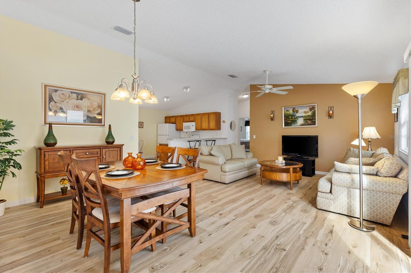 VILLAGES OF SUMTER HOLLY HILL VILLAS - Residential