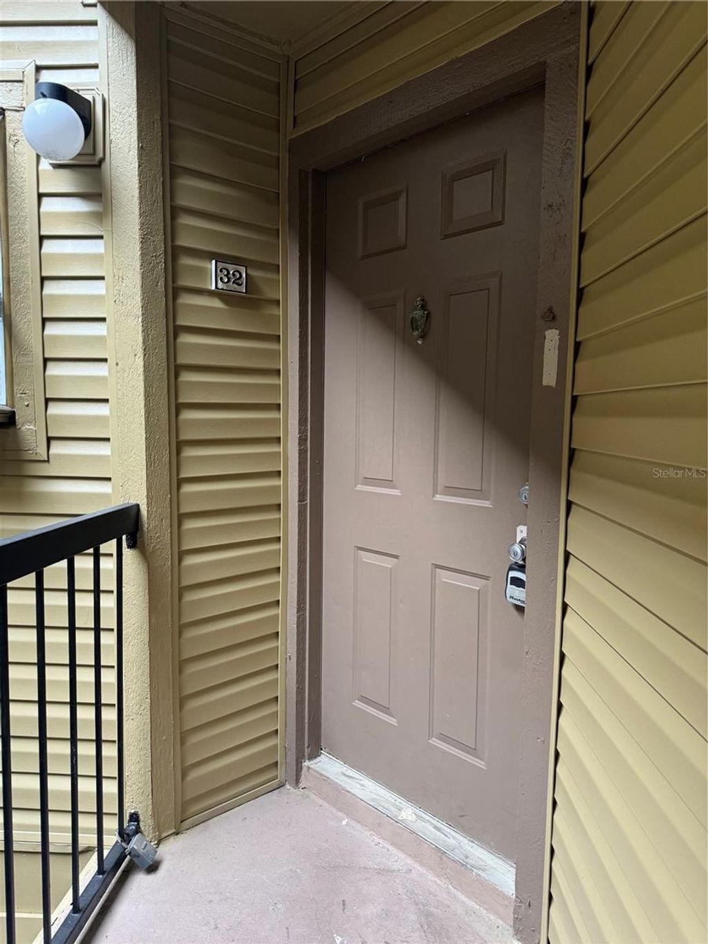 Photo of 1916 Lake Atriums Circle #32, Orlando, FL 32839 (MLS # O6402407)