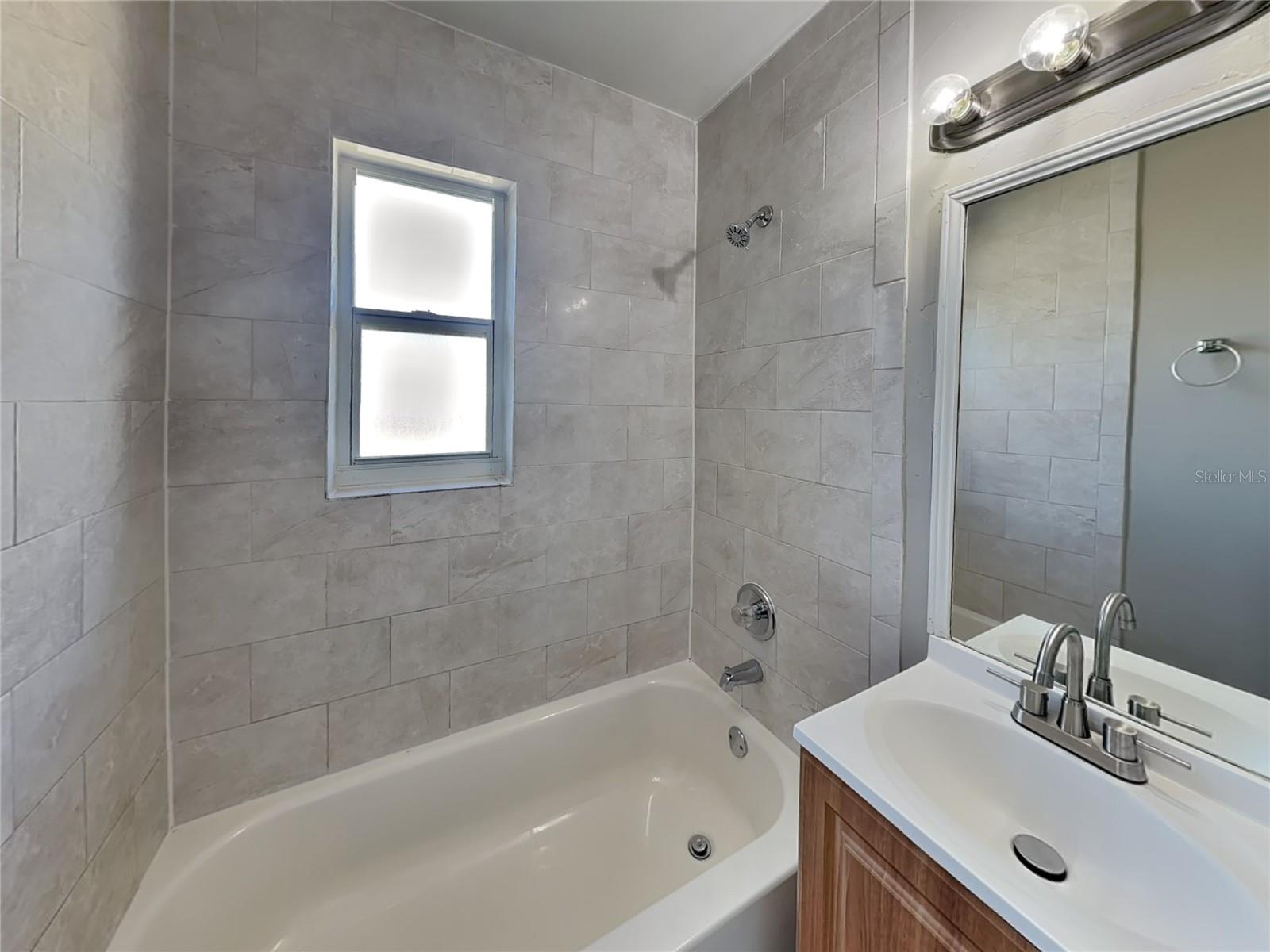 GANDY MANOR ADD - Residential Lease