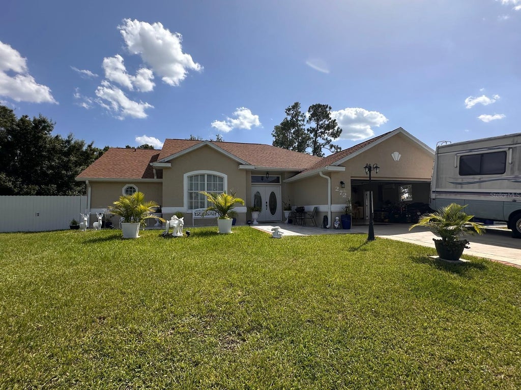 Photo of 2723 Sunset Drive, Sebring, FL 33870 (MLS # O6430861)