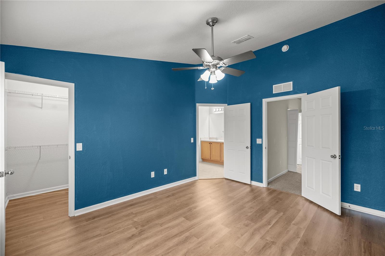 BRIGHTON TOWNHOMES - Residential