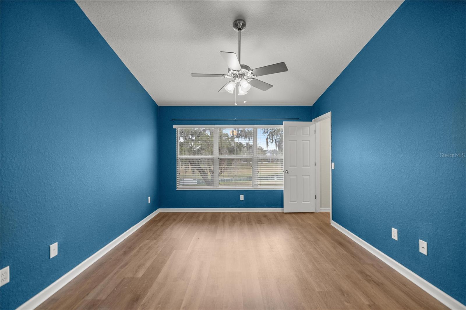 BRIGHTON TOWNHOMES - Residential