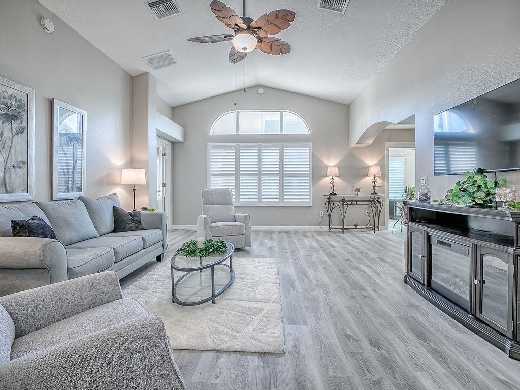 Photo of 470 Monetta Lane, The Villages, FL 32162 (MLS # G5104823)