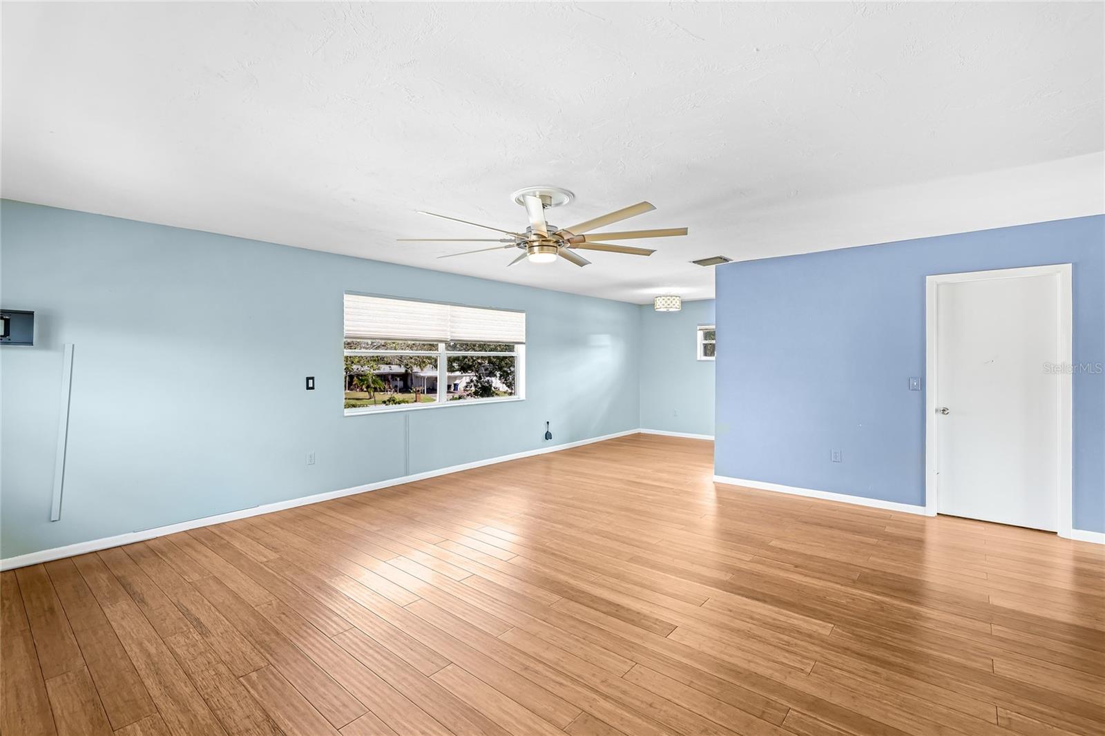 HIGHLAND SHORES SECOND UNIT - Residential