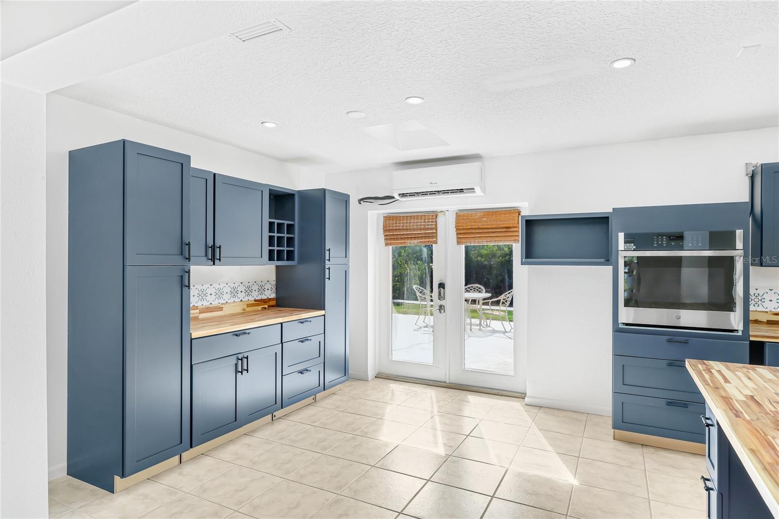 HIGHLAND SHORES SECOND UNIT - Residential