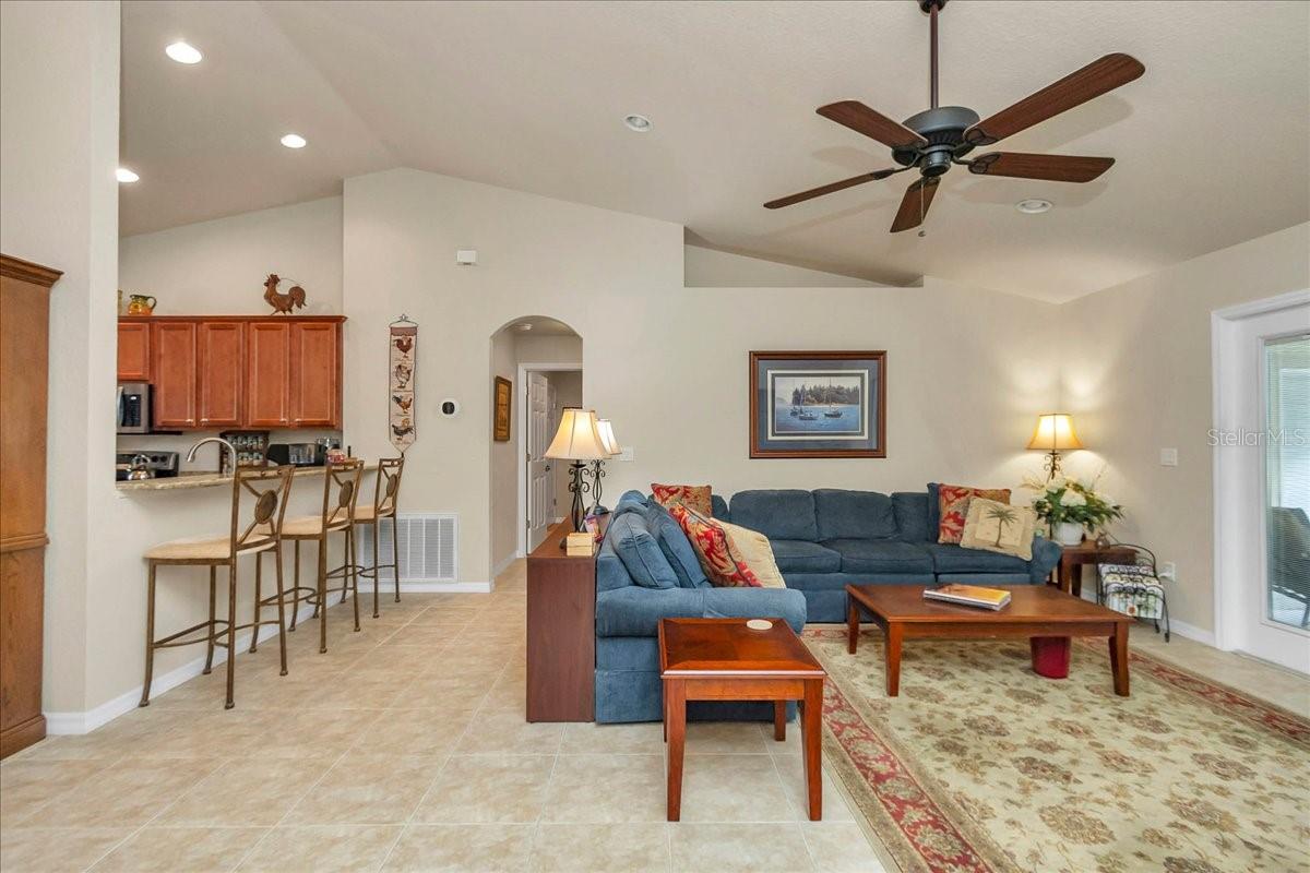 ROLLING HILLS UNIT 1 - Residential