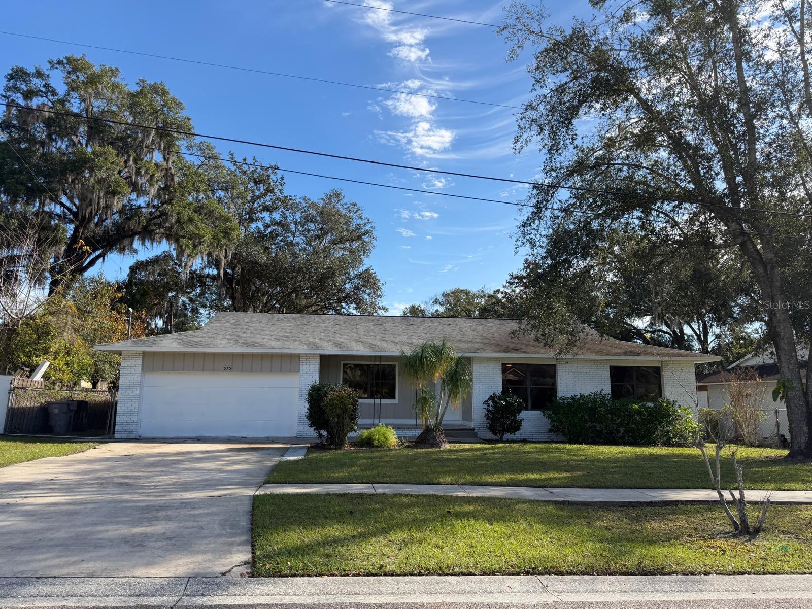 LAKE MC COY OAKS - Residential Lease