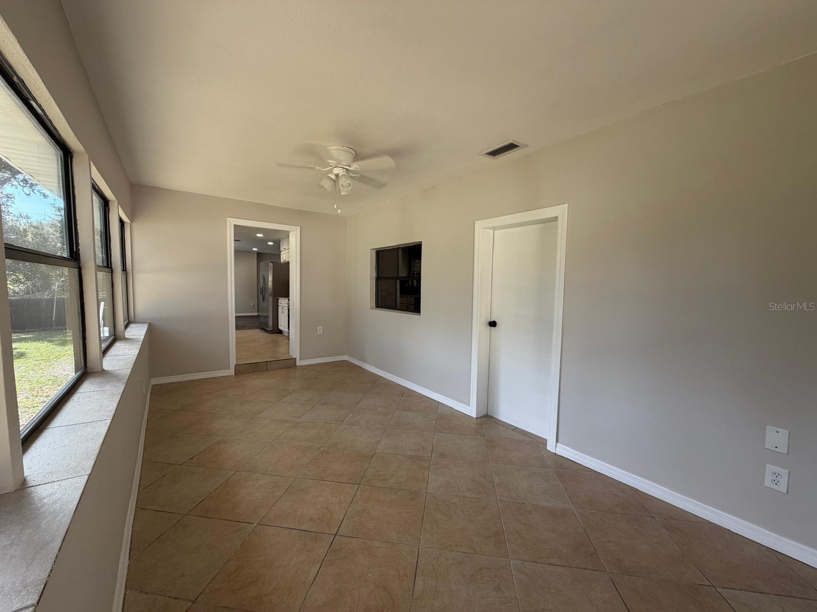 LAKE MC COY OAKS - Residential Lease