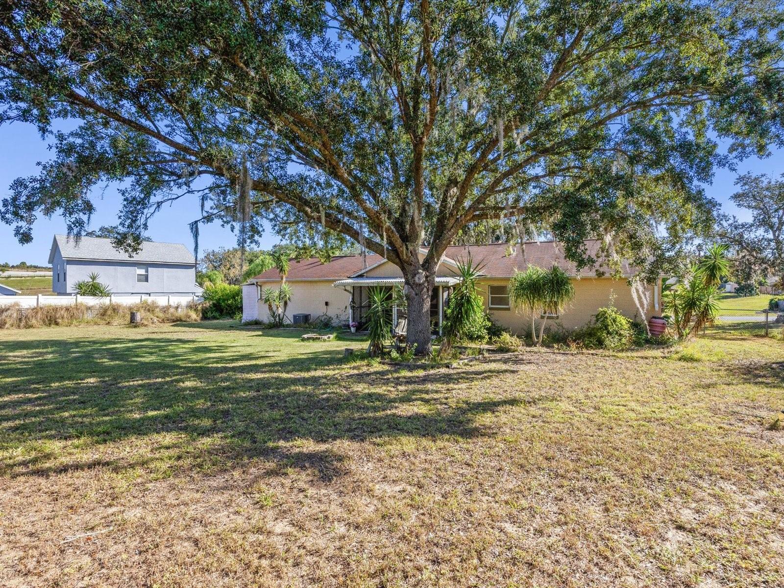 ORANGES PHASE 2 THE - Residential