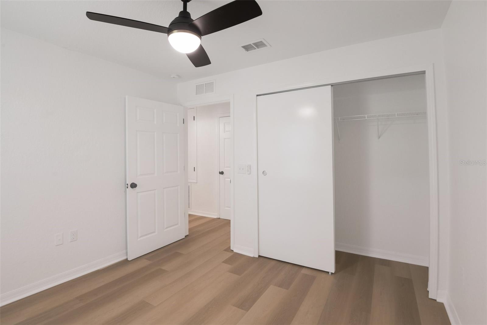 GLENWOOD PARK - Residential