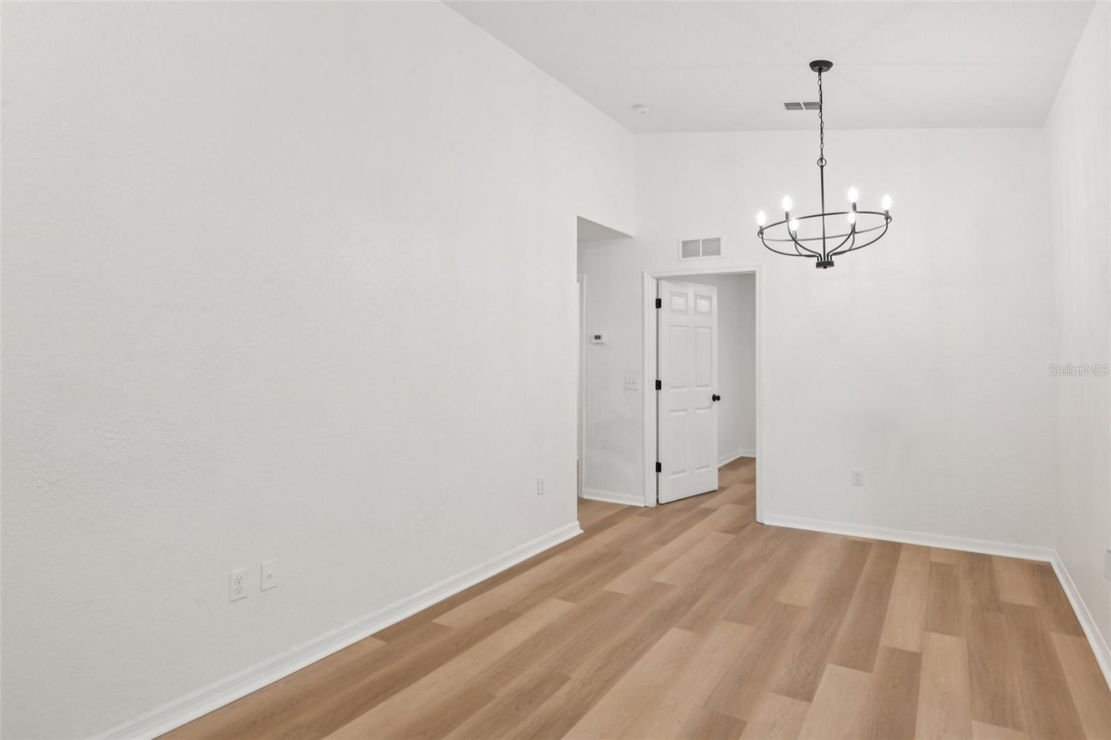 GLENWOOD PARK - Residential