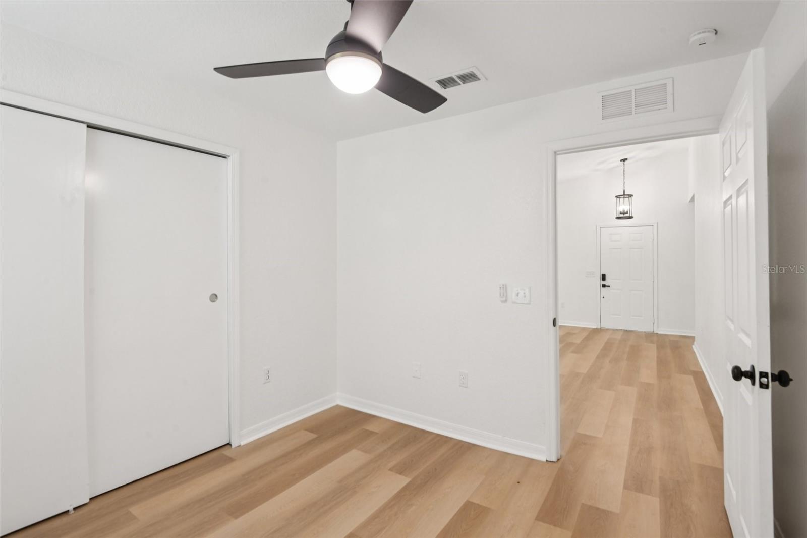 GLENWOOD PARK - Residential