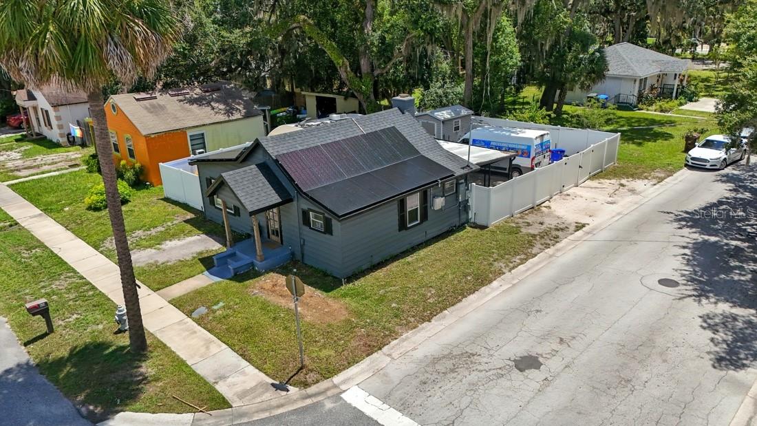 924 PATRICK STREET