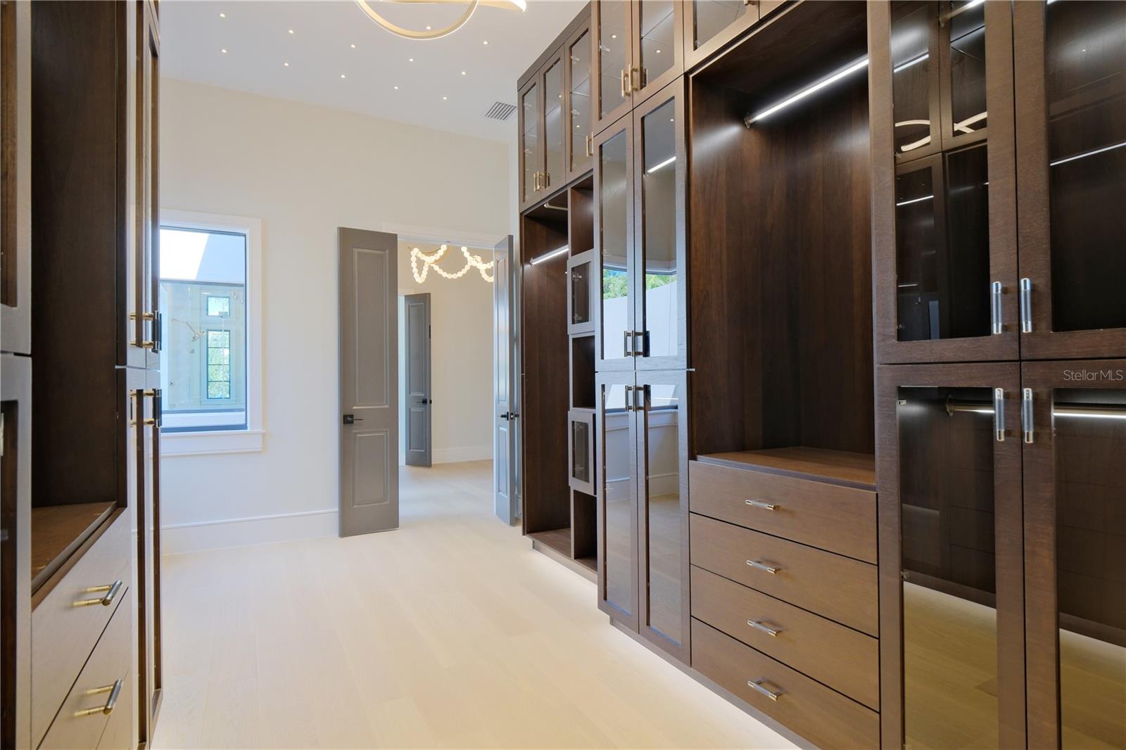 LAKE VIEW ESTATES AT THE LAKE CLUB - Residential