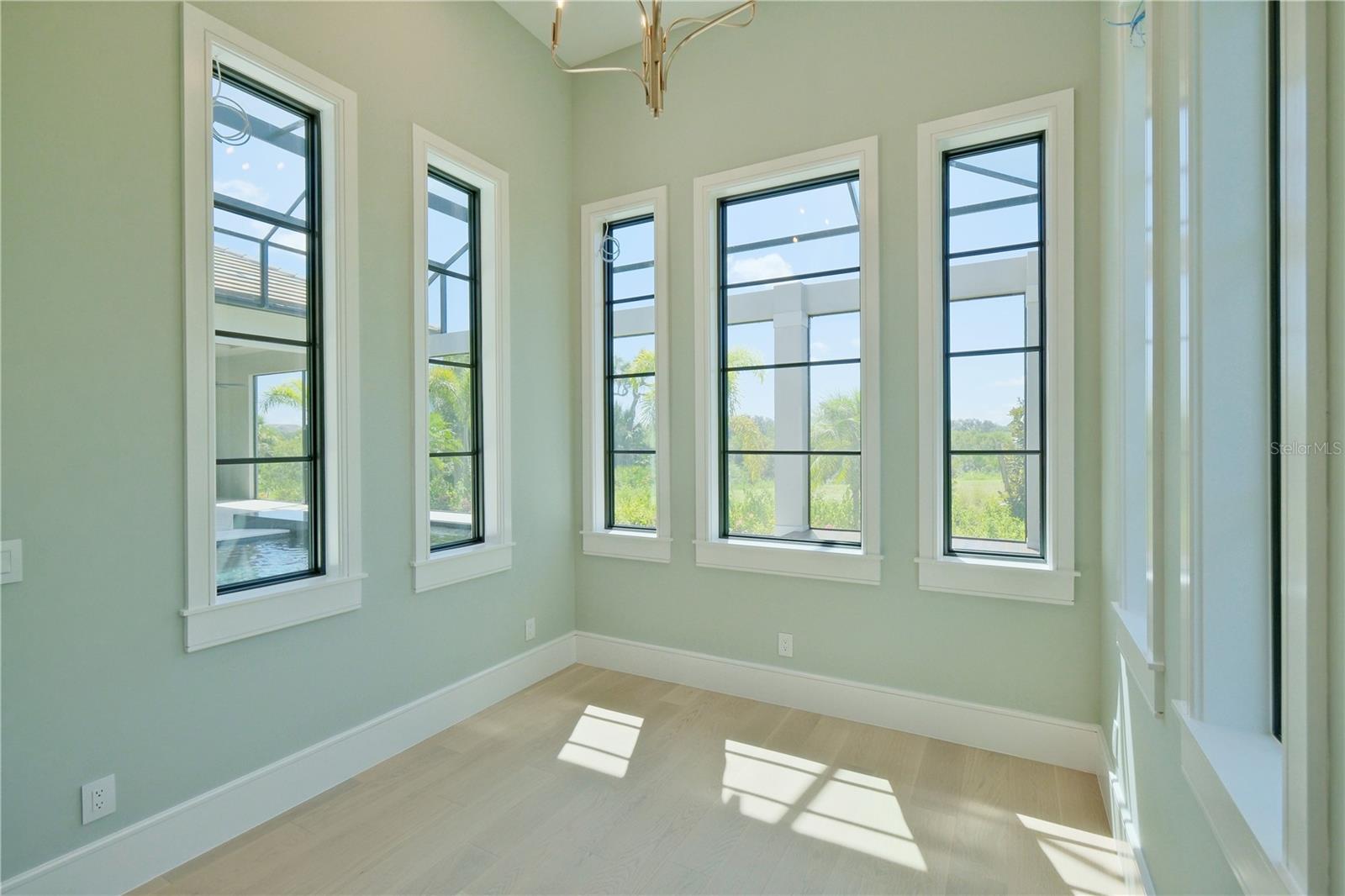 LAKE VIEW ESTATES AT THE LAKE CLUB - Residential