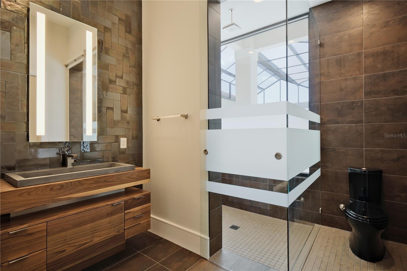 LAKE VIEW ESTATES AT THE LAKE CLUB - Residential