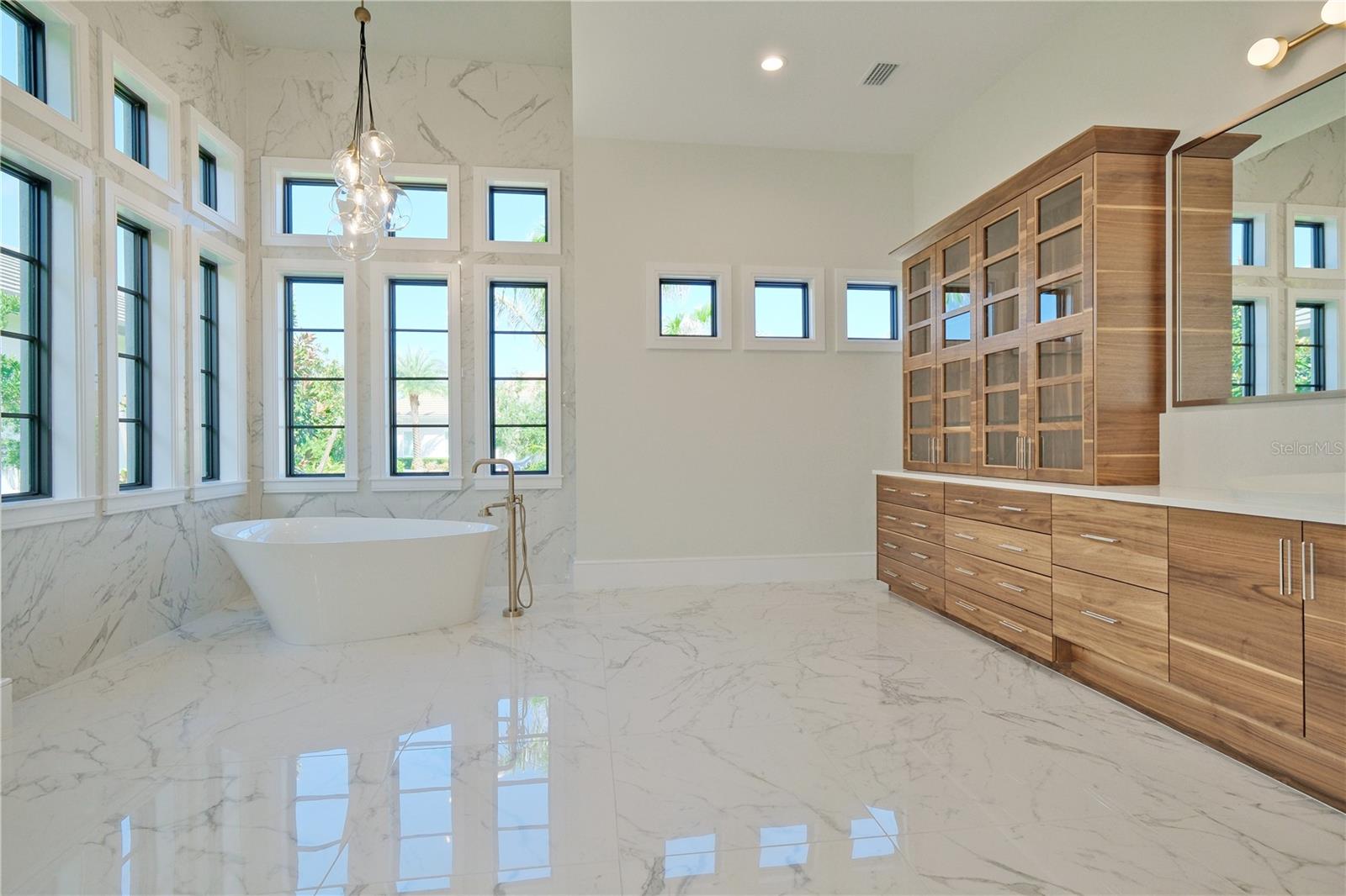 LAKE VIEW ESTATES AT THE LAKE CLUB - Residential