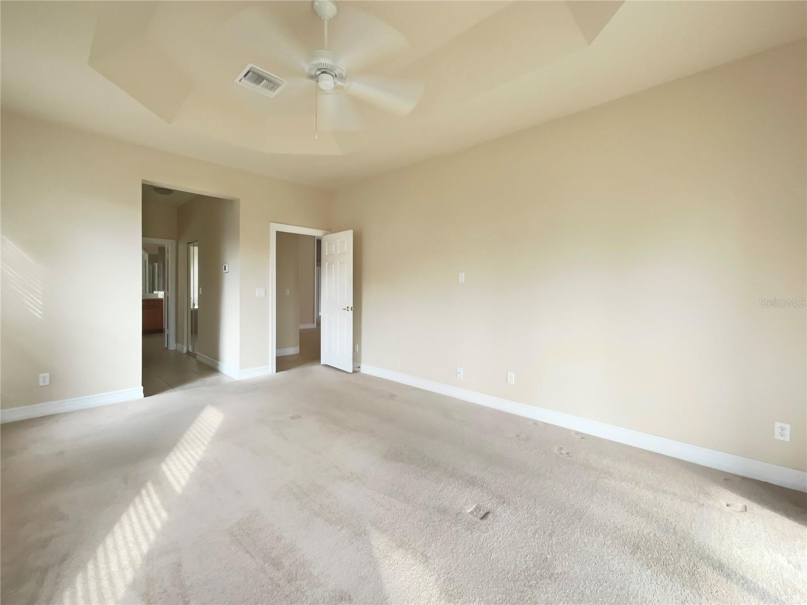 VALENCIA LAKES PH 2 - Residential