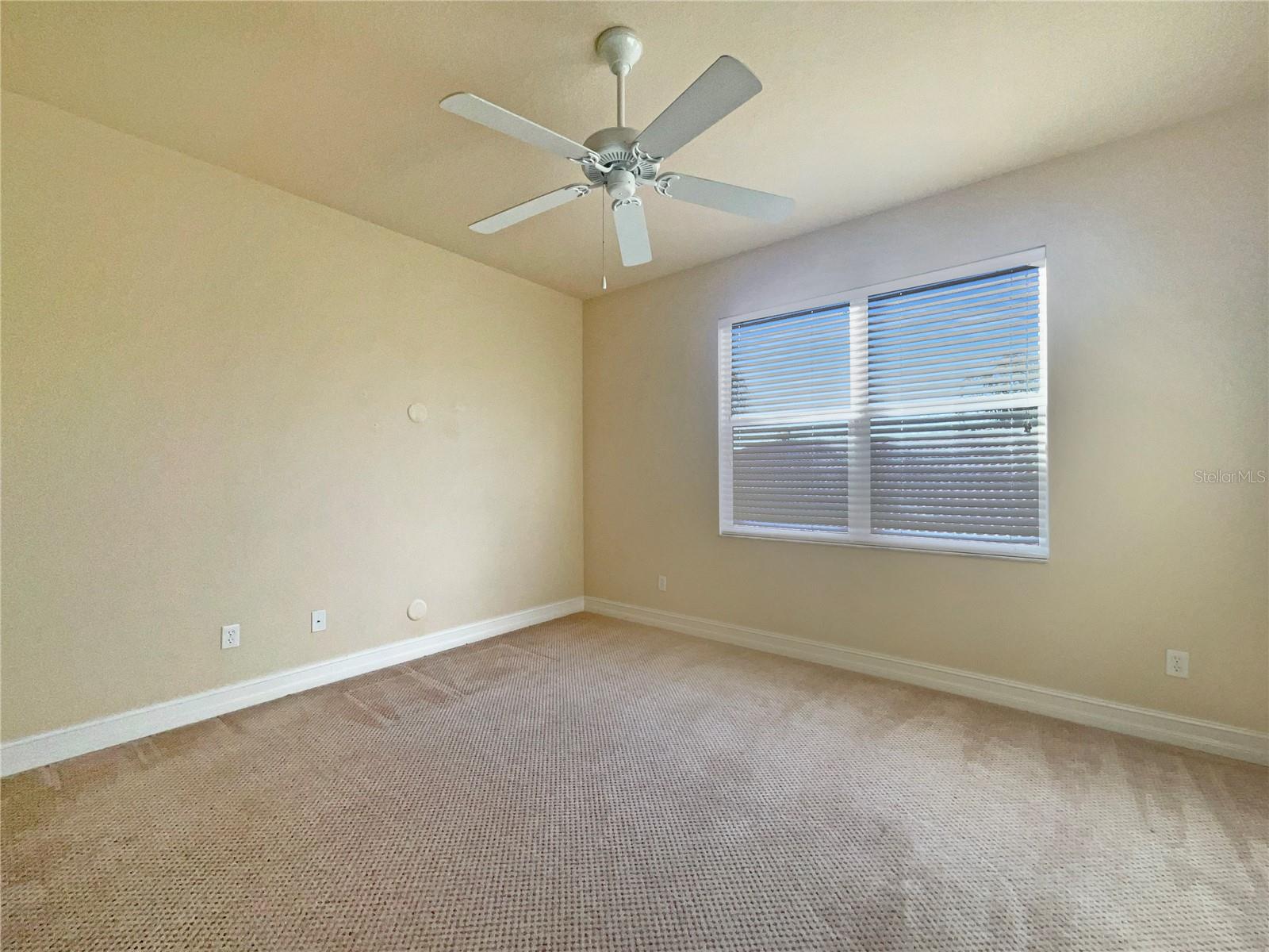 VALENCIA LAKES PH 2 - Residential