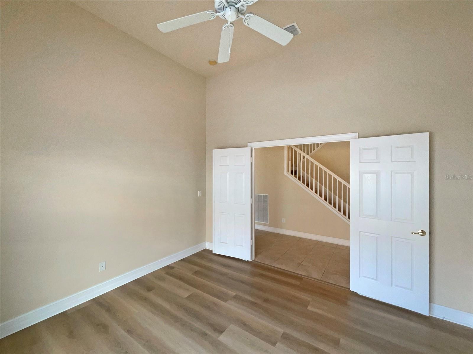 VALENCIA LAKES PH 2 - Residential