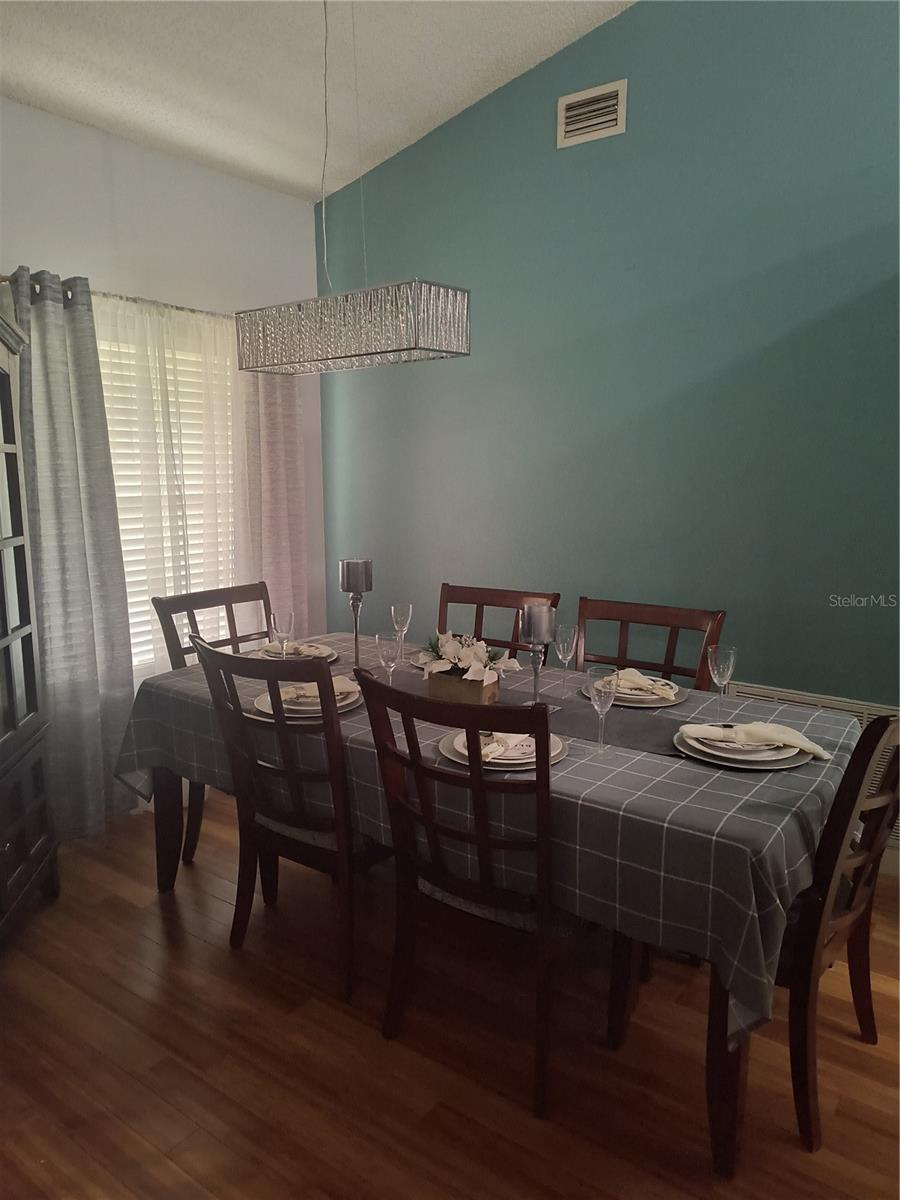 KENSINGTON SEC 04 - Residential