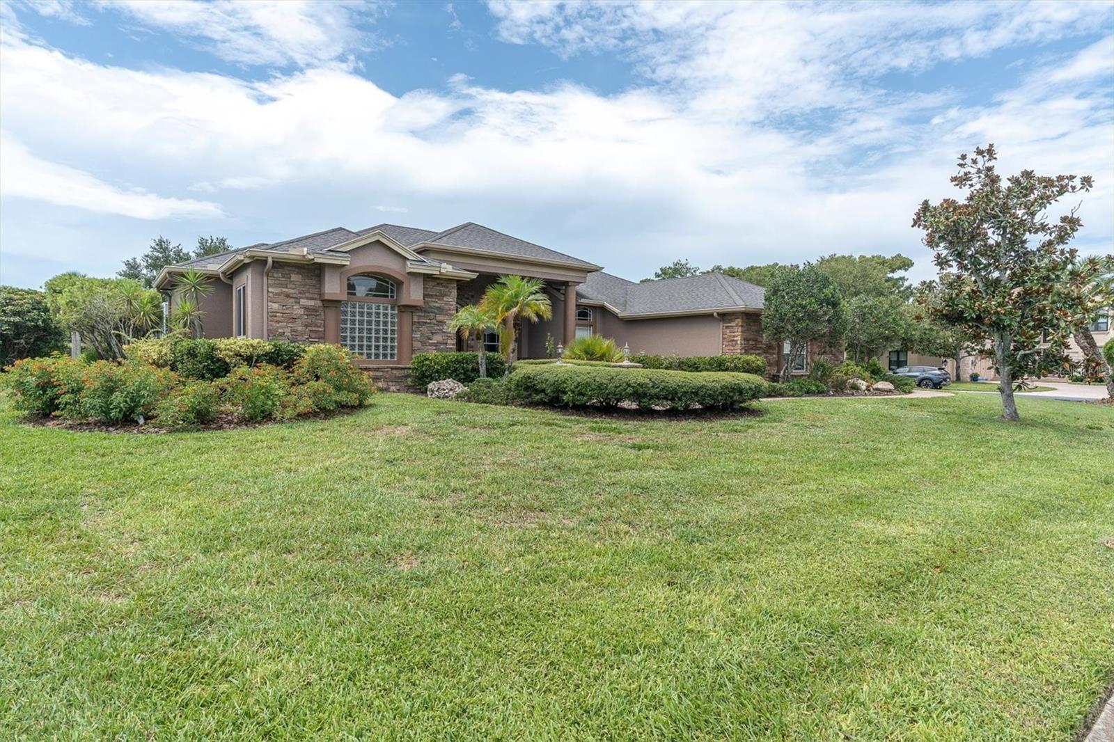 4270 COVE DRIVE