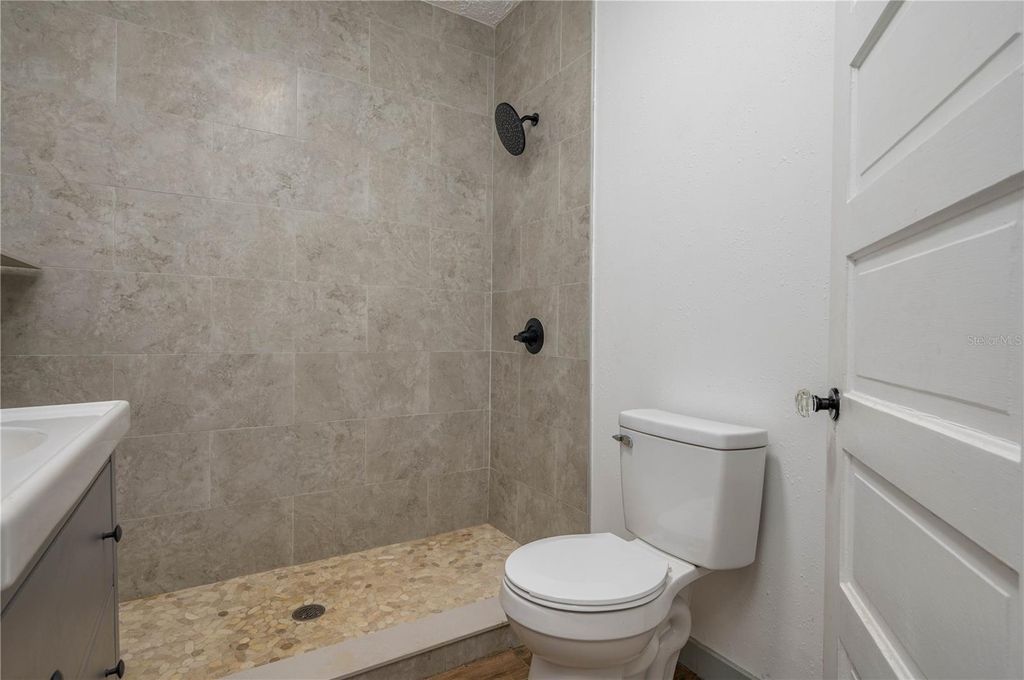 Photo of 511 Avenue G NW, Winter Haven, FL 33881 (MLS # S5143534)