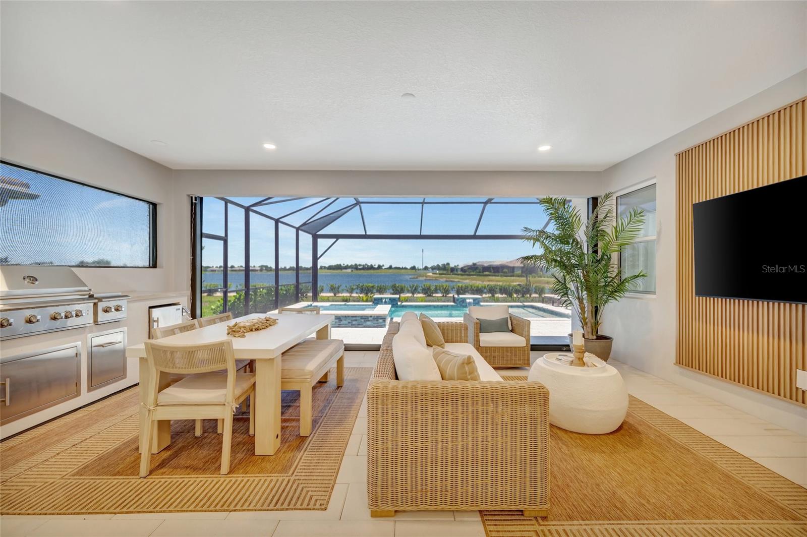 LAKEHOUSE COVE/WATERSIDE PH 5 - Residential