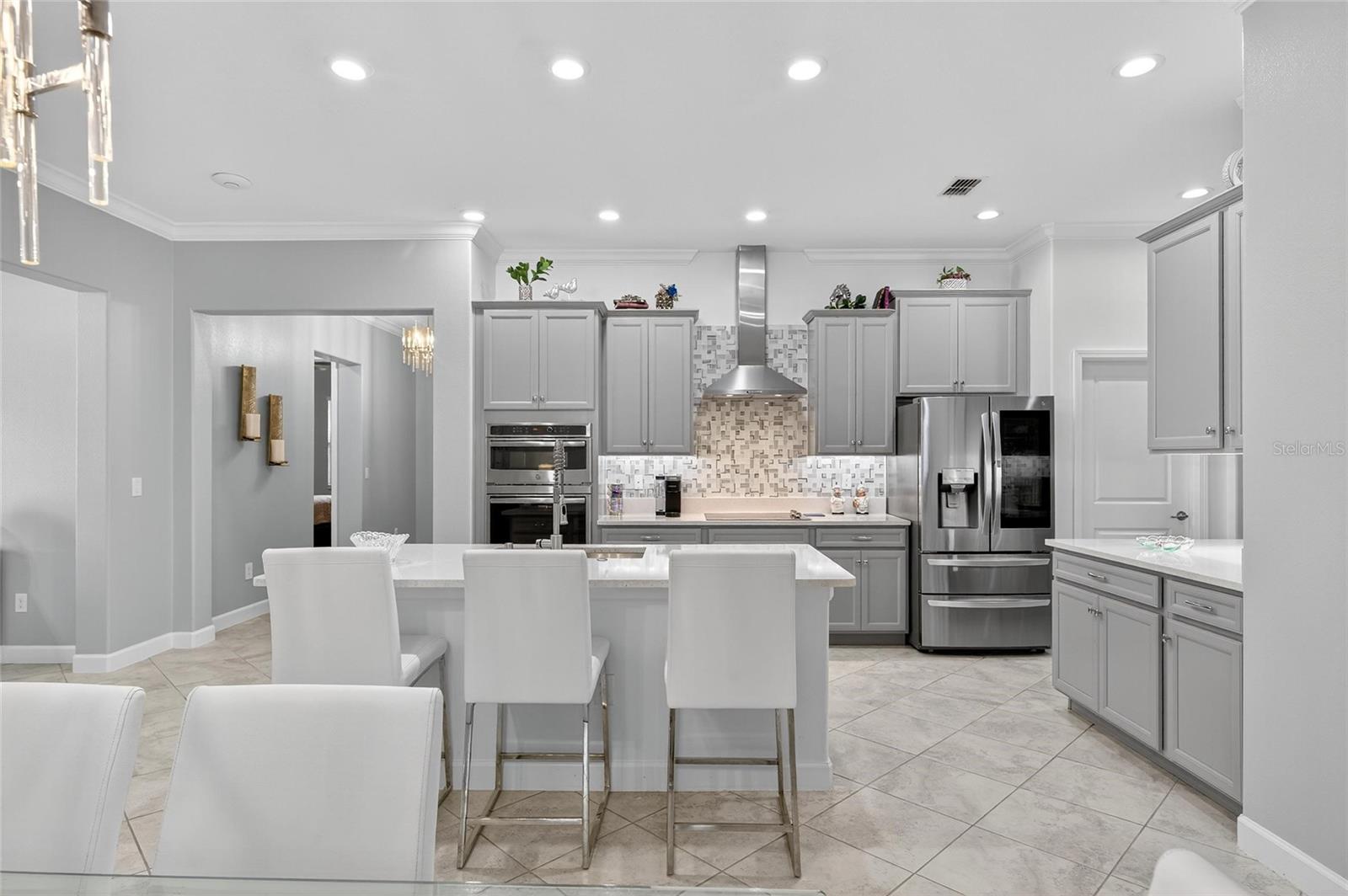 MEDLEY AT SOUTHSHORE BAY - Residential