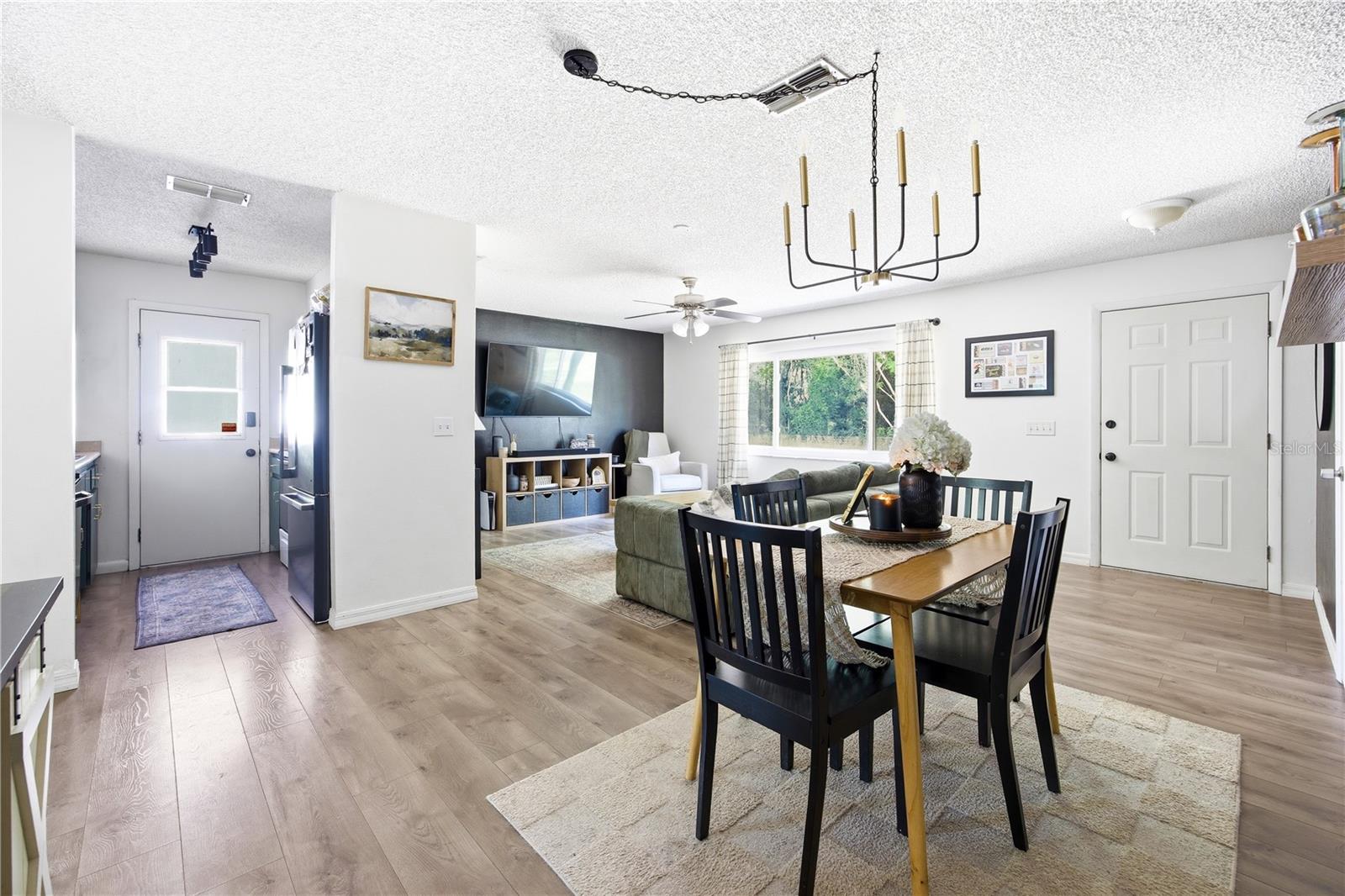 NESTOR-JONES - Residential