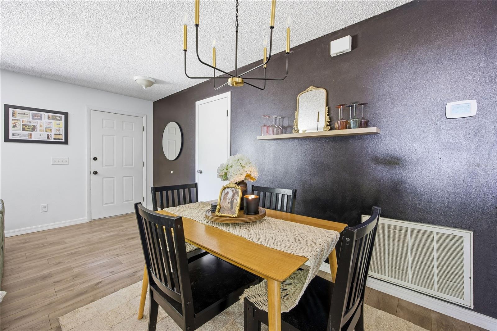 NESTOR-JONES - Residential