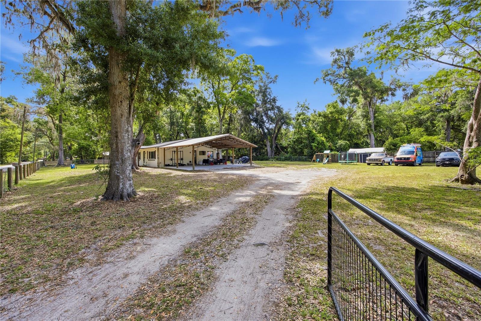 NESTOR-JONES - Residential