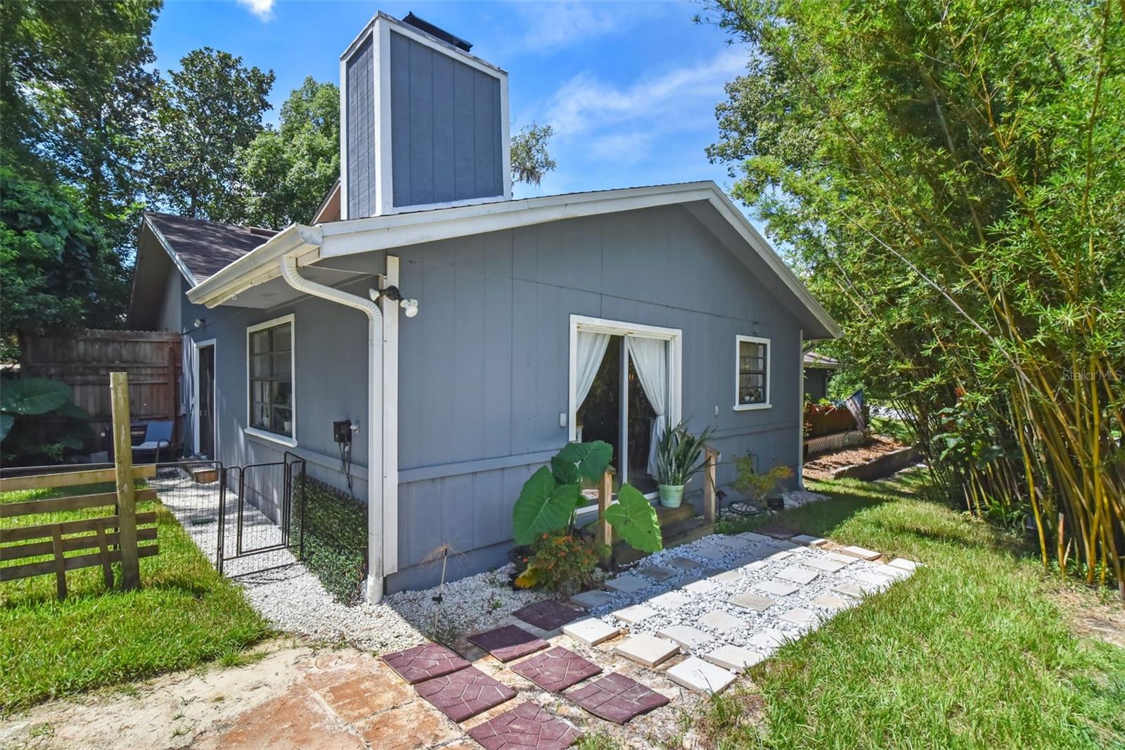 LIVE OAK FOREST - Residential