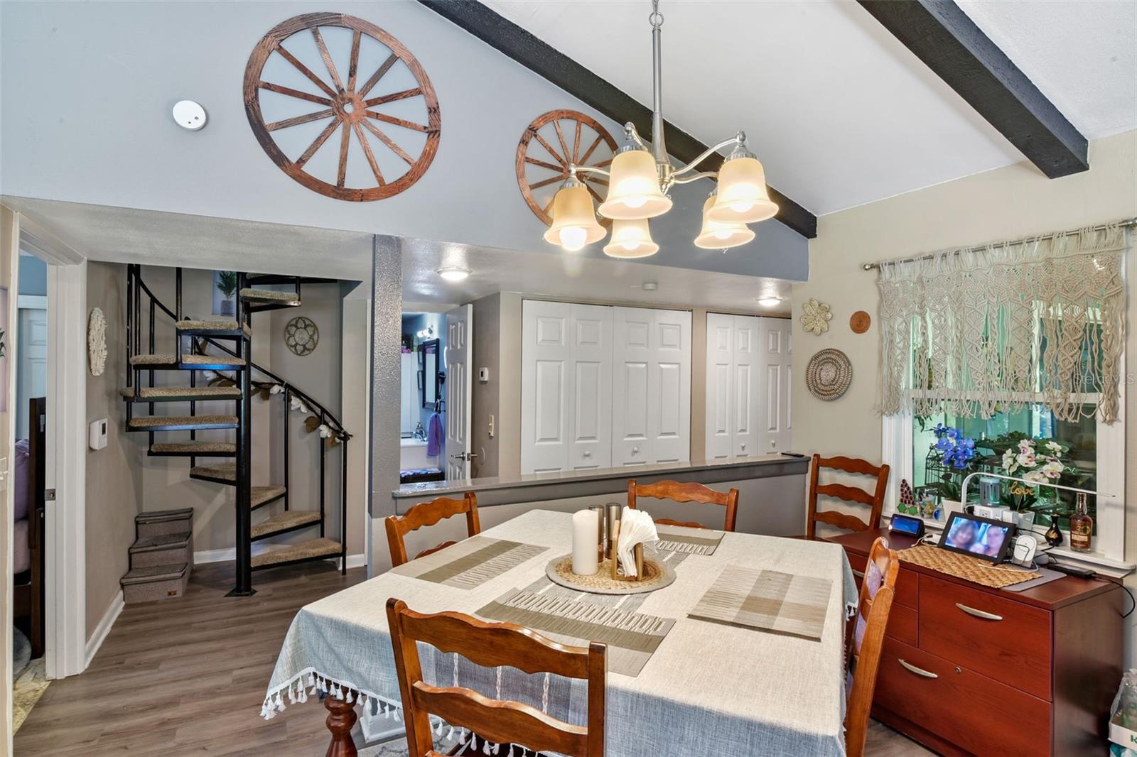 LIVE OAK FOREST - Residential