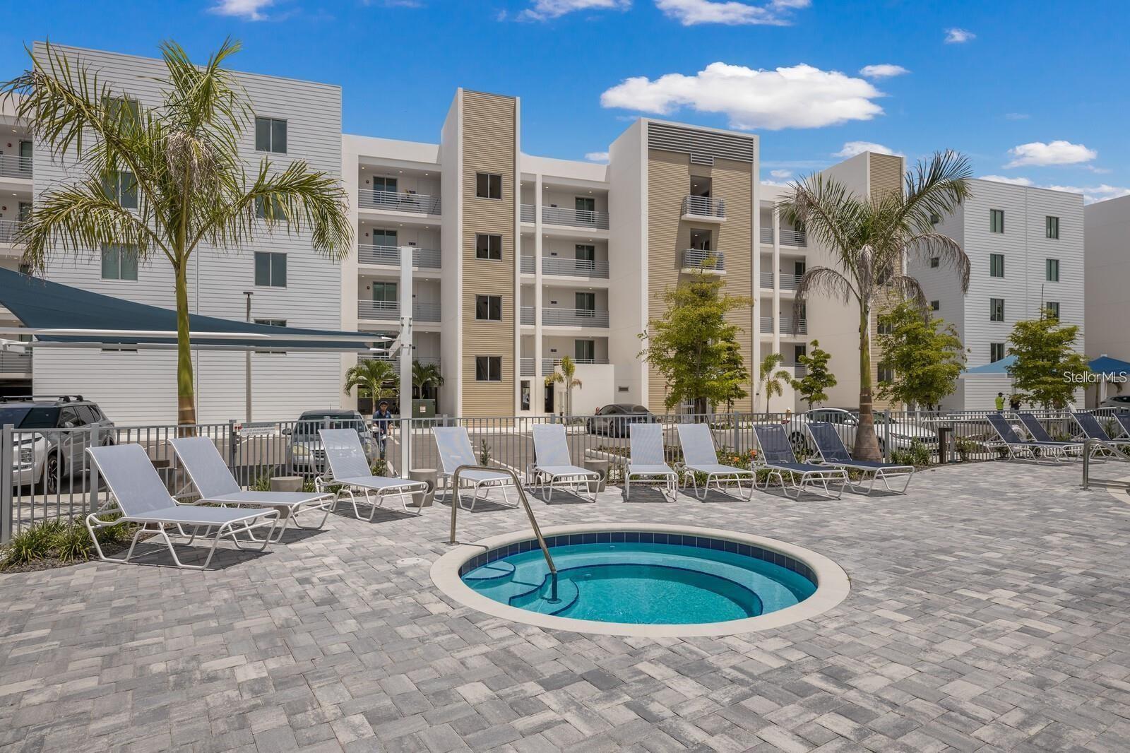 THE STRAND OF SARASOTA - Residential