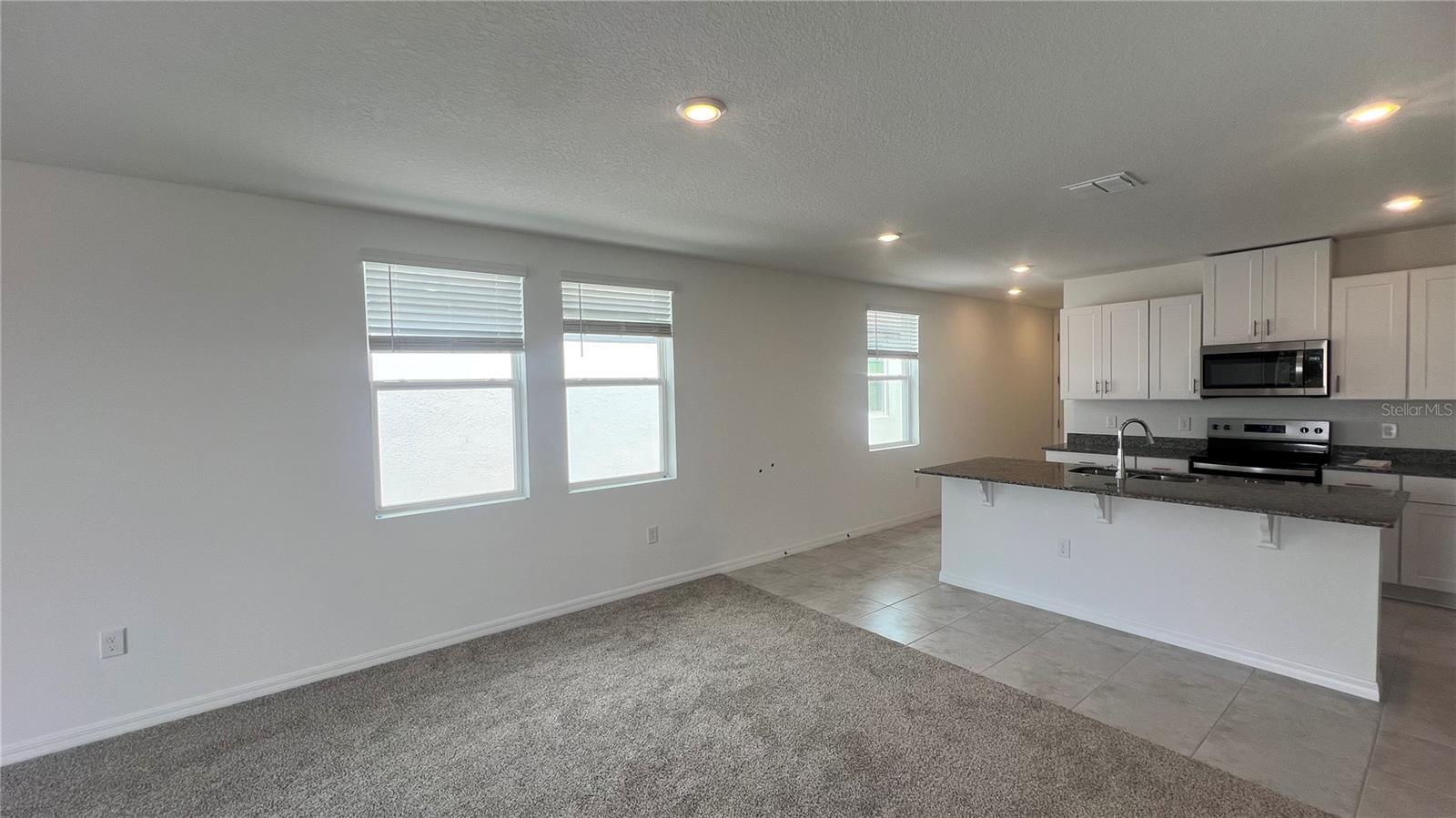 LAKE DEER ESTATES - Residential Lease